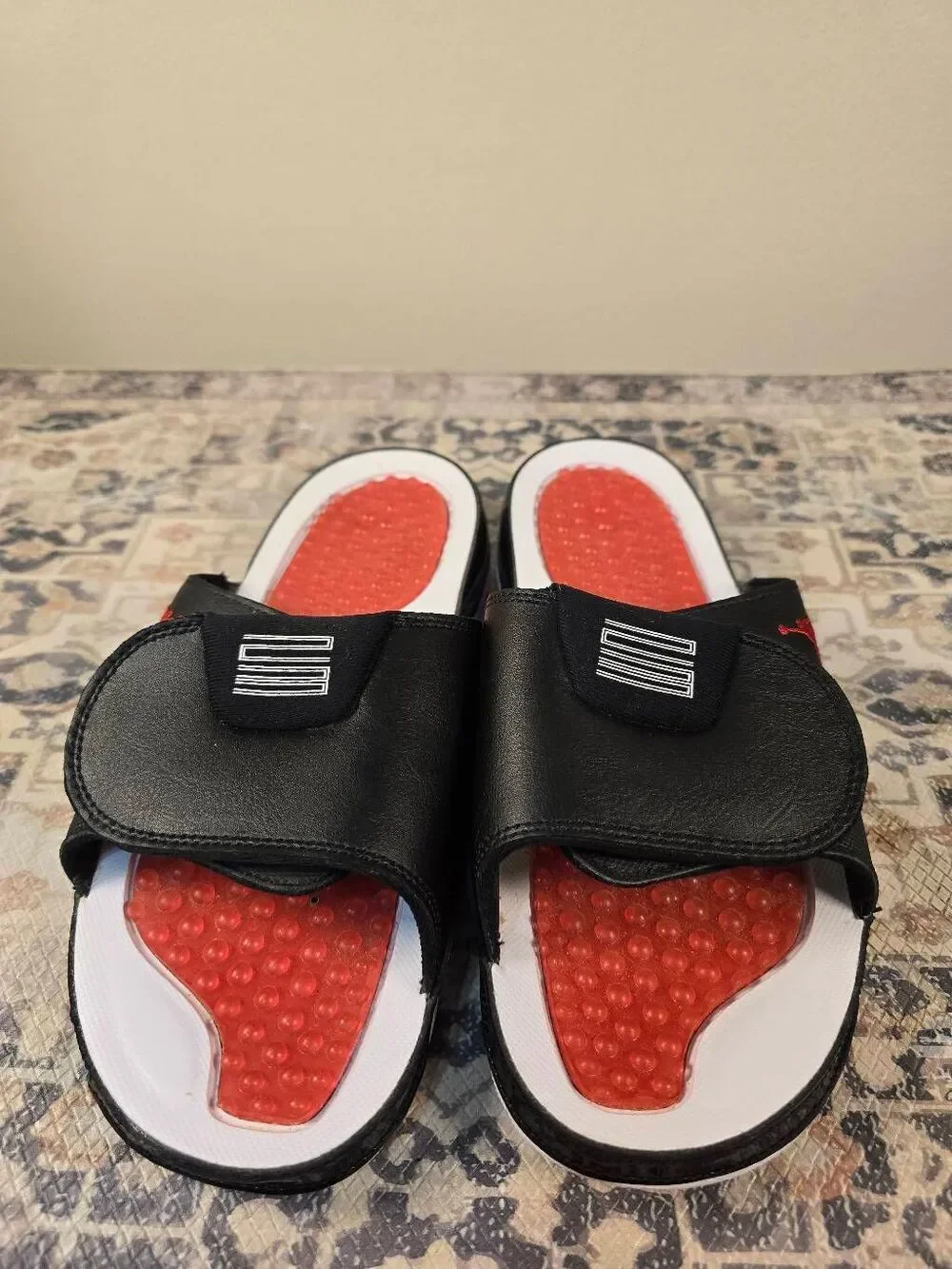 Jordan Hydro XI Retro Men's Slide Red Black Sandle Size 9